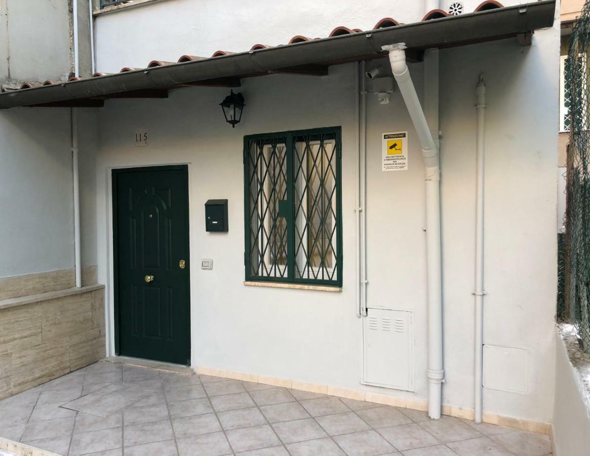 Detached House Garden Rome Roma Exterior foto